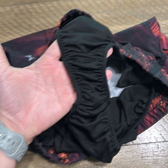 NWOT  Xersion running shorts size small - Picture 6 of 9